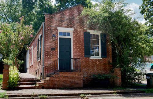1864 Little Brick - 1 Bed, 1 Bath, Full Kitchen, Pet Friendly with fee, Washer & Dryer - Foto 25