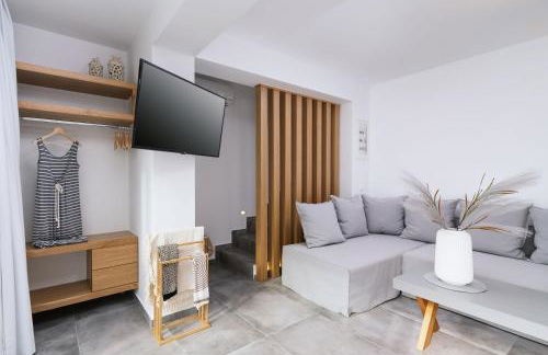 Sea View Luxury Villa White in Blue - Photo 13