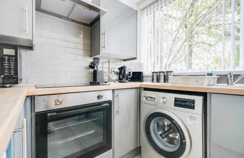 Woolton Rd Flat Near John Lennon Airport, Free Parking & Wifi - Pass the Keys - Foto 22