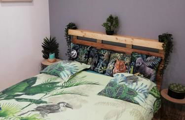 Le Menhir 2 Jacuzzi Spa Terasse Barbecue - Foto 6