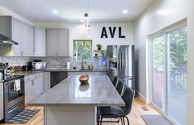 Modern Escape by Avanstay w/ Hot Tub, Fire Pit, Mountain Views, 10min to Town - Foto 37