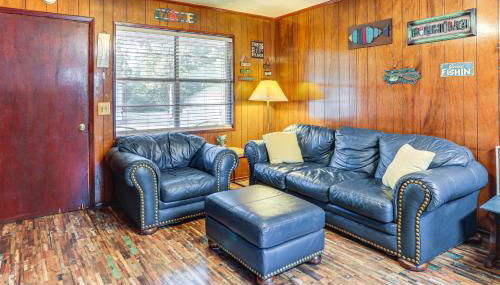 Shared Dock and Yard Greers Ferry Lake Home! - Foto 4