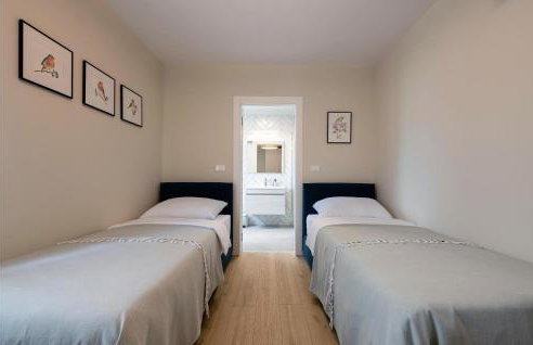 5 Bedroom Nice Home In Manjadvorci - Foto 48