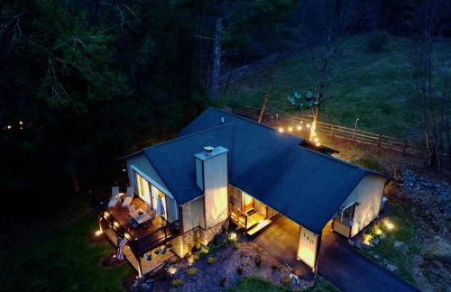 Spacious Catskills Home with Covered Hot Tub - Foto 8