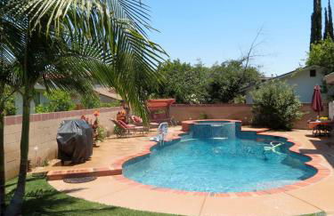 Elegant private studio with private entrance and pool access - Foto 21