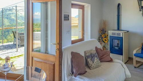 1 Bedroom Stunning Home In Palagnana - Foto 3