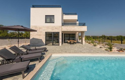 4 Bedroom Cozy Home In Poljica Brig - Foto 11