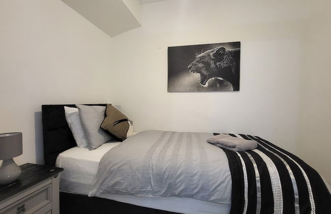 Grand Exclusive 2 Bed Apartment - London - Foto 8