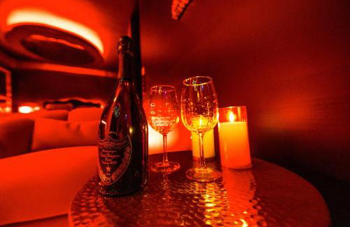 Suite Romantique - Jacuzzi - Love Room - Foto 9