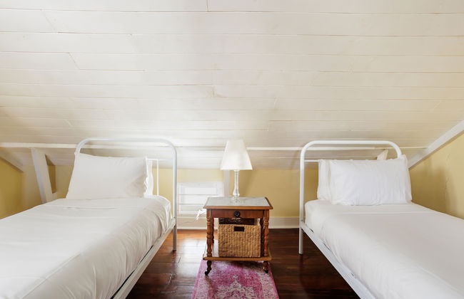 Wollaston House by the BnB Collection - Photo 24