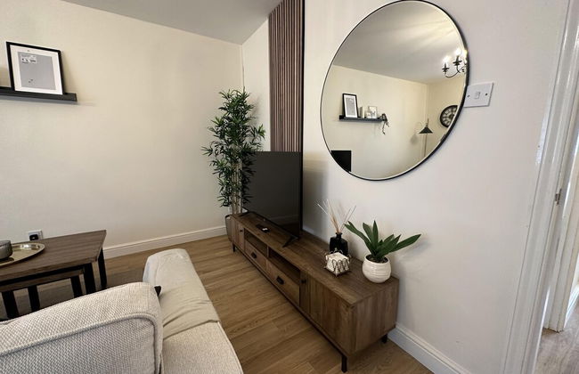 Charming 2-bed Apartment in Danbury, Essex - Foto 17