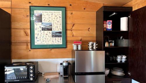 Cozy Rustic Cabin on a Working Horse Ranch for a Unique Getaway in Granite Bay, California - Foto 3