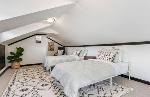 Picture Perfect Bungalow in the heart of DT Vancouver - Foto 15