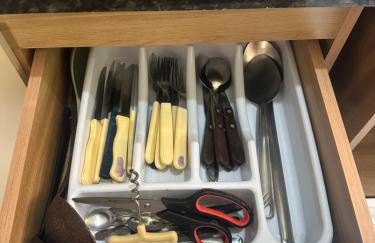 Apartamento 2 quartos, 5 pessoas, garagem, portaria e Wi-Fi - Foto 12