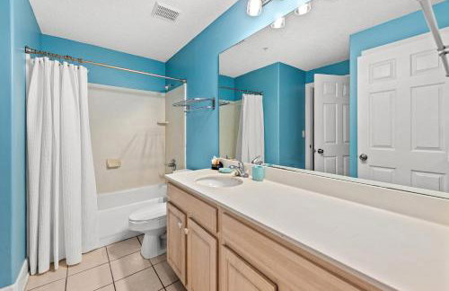 Large Balcony! Gulf Front Master Suite! Many Amenities On-site! - Foto 56