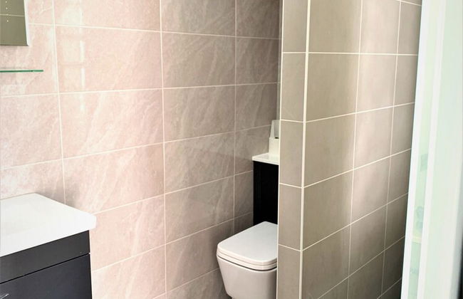 Warwick House - Photo 21