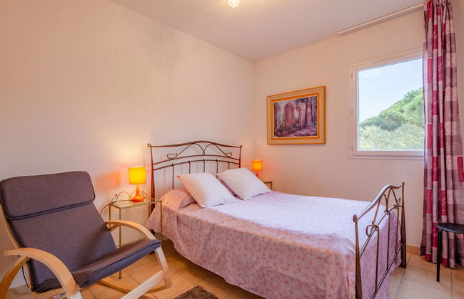 Le Mas d'Esquières - Foto 9