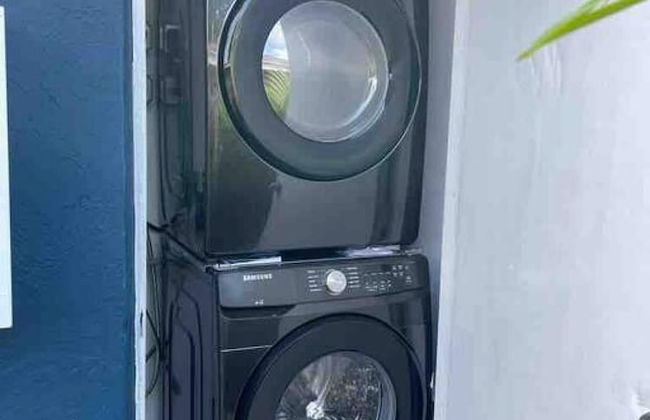 Musicians Lounge - 2 BR With Parking Asssigned - Photo 27