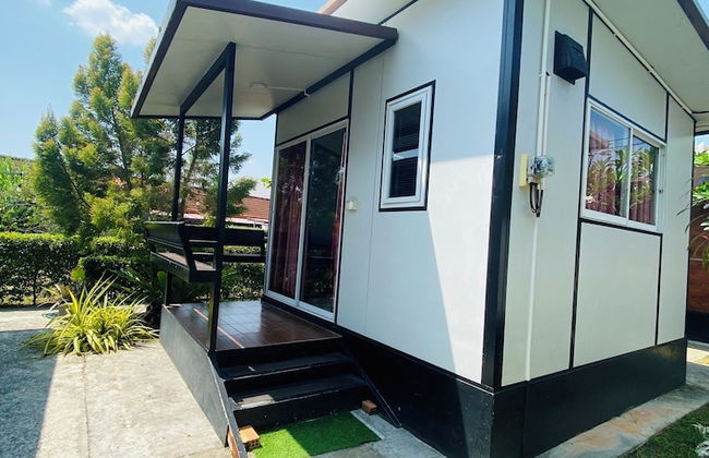 Feel Good Home - Photo 1