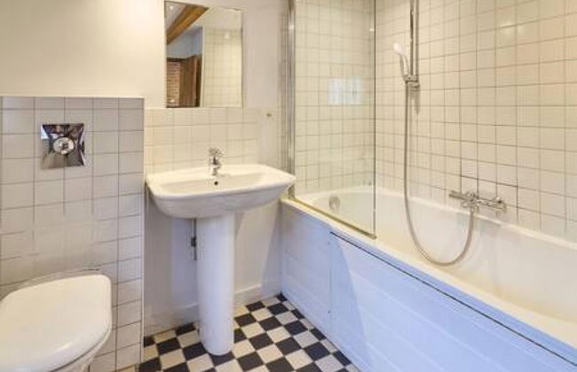 Host Stay The Bell House - Foto 16