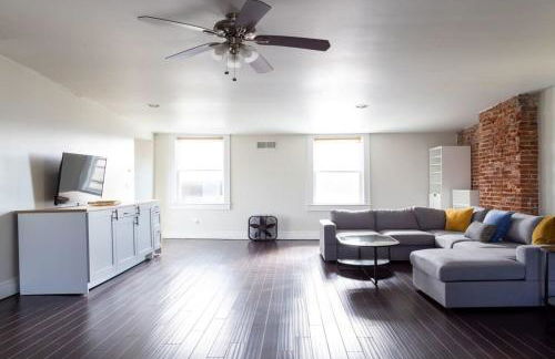 Amazing STL Retreat ABODEbucks - Foto 43