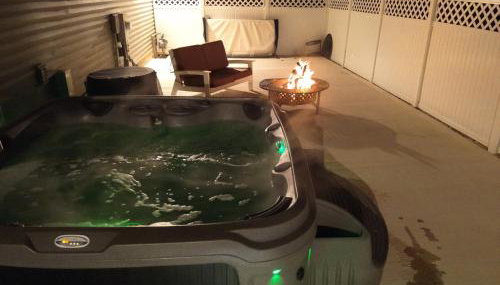 Queen Bed With a Hot-tub And Pool Table - Foto 4