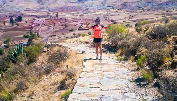 Caminando por el cráter de Maragua