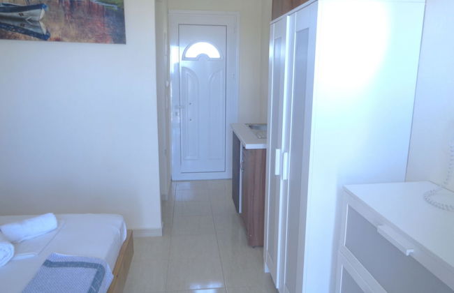 Vergina Pension - Photo 36