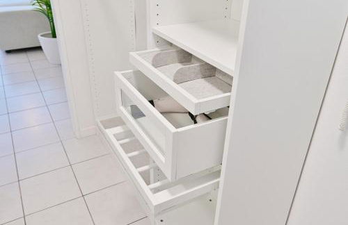 Beautiful Spacious 5 Room Apt in City Center that Sleeps 10 - Foto 24