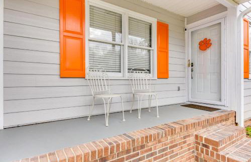 Charming Seneca Home - 3 Mi to Memorial Stadium! - Foto 25