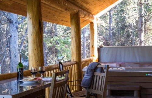 Lumberjack Lodge by KABINO Hot Tub Fire Pit Satellite WiFi Grill Large Porch - Foto 23