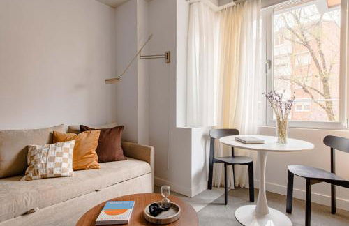 Maravilloso piso cerca al parque del Retiro - Foto 12