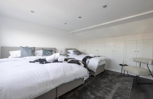 The Romford Oasis - Spacious 4 bedroom escape - Foto 22