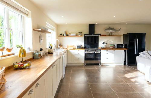 Luxury 5 bedroom house - sleeps 10 - Foto 1