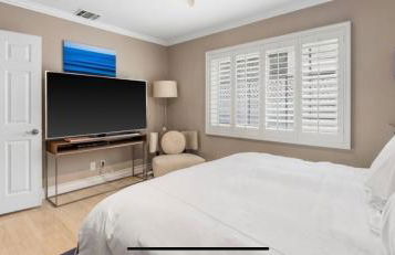 Chic Venice Beach Bungalow Steps from the Canals & Beach - Foto 19