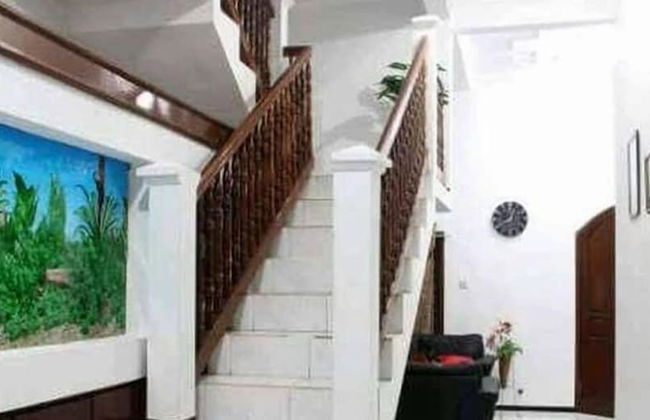 Villa Malang MARRY IND Puncak Buring - Foto 3