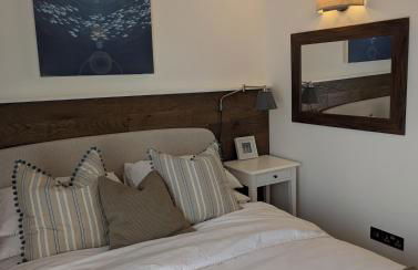 Saltwater Lodge - Air Conditioned 75yrd to the sea - Photo 34