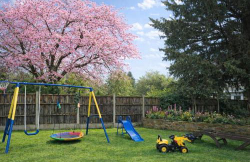 Rural cottage! Wood-fired hot tub Bliss awaits - Photo 2