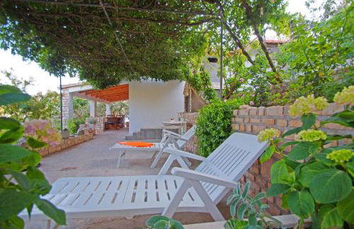 Getaway Beach House - Photo 4