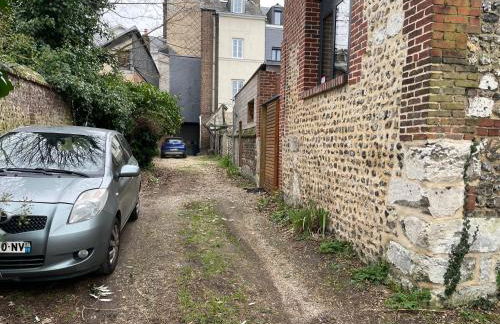 Cute Little House - gîte classé 3 étoiles - 200 m gare - parking privé - Photo 14