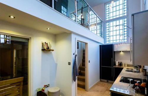 Lux Duplex Apartment 19th Century Chapel Wakefield Centre - Foto 7