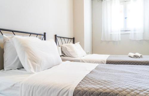 Koroni Family house with the best view - Photo 5