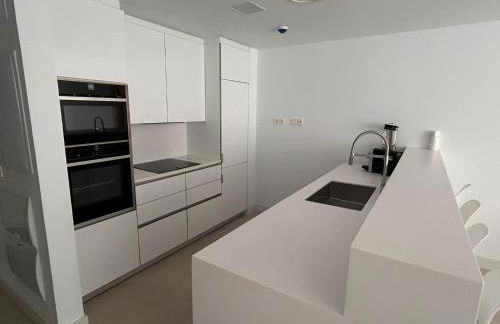 Modern garden apartment by Cabopino golf - Photo 7