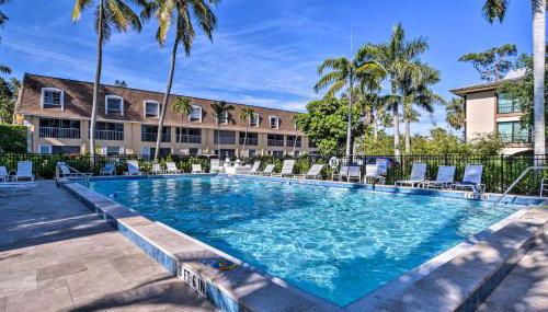 Luxe Naples Escape Walk to Beach and Downtown! - Foto 3