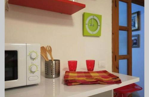 Big relax apartment with swimming pool and a peaceful garden in a private villa - Foto 6