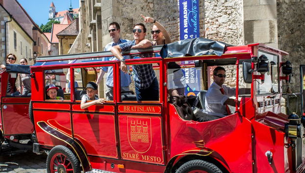 Presporacik Oldtimer City Tour - Castle Tour - Photo 3