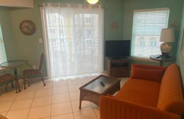 Seawall Strolls & Sunset Sips - Ocean View - Foto 19