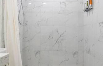 Enjoy Alhambra Night Life at 2BR Apt - Foto 14