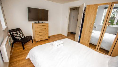 Modern 1-Bed - Free Parking - WiFi - Near Station - Foto 5