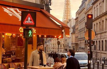 Arty chic flat between Arc de Triomphe & Eiffel Tower - Foto 35